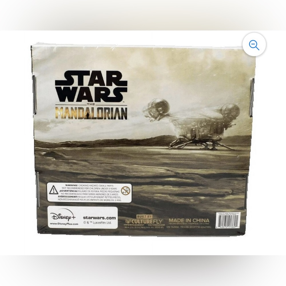 Disney Star Wars THE MANDALORIAN Collectors Box Set with 5 Gifts. New in Box - Picture 3 of 8